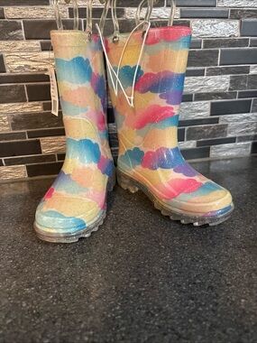 Kids Glitter LightUp Rainbow Cloud Rain Boots - Pink/Blue/Yellow